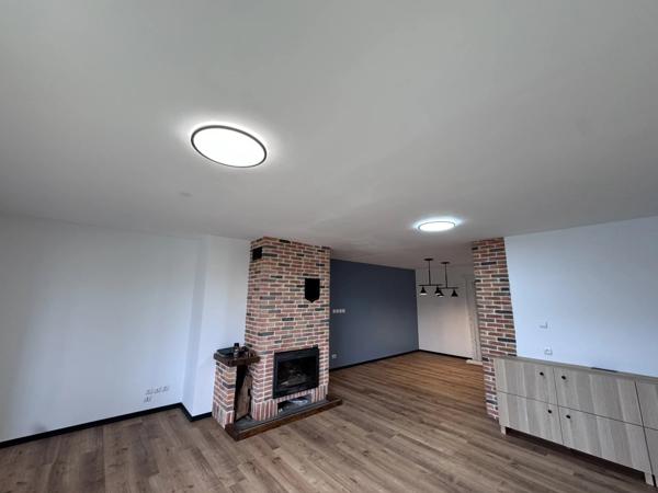 Nouveau pavillon près de Civray