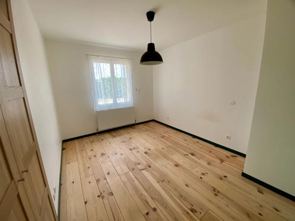 Nouveau pavillon près de Civray