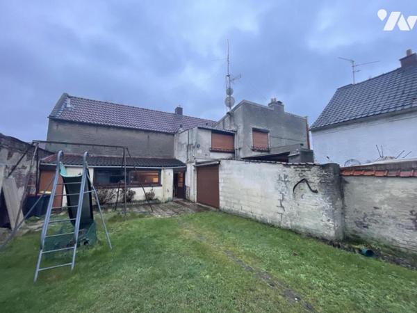 MAISON DE 97 m2 3 CHAMBRES JARDIN GARAGE