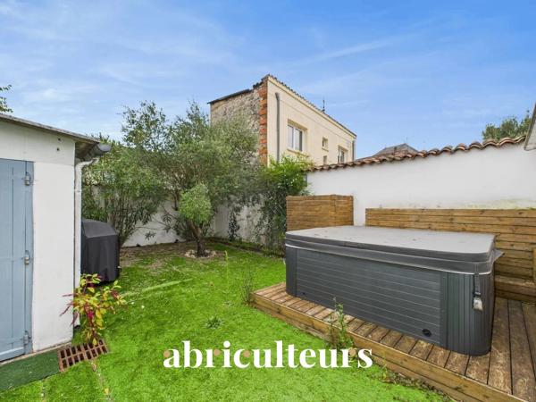 Charmante maison de ville 3 chambres 135 m² Cognac