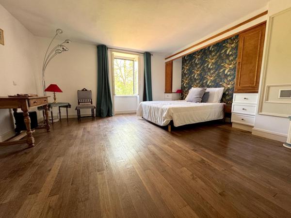 Maison 4 pièces 140 m²
