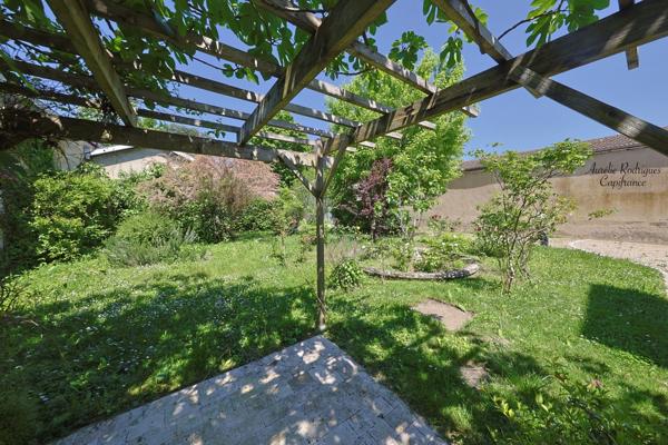 Propriete à vendre 14 pièces BOURG EN BRESSE (01)