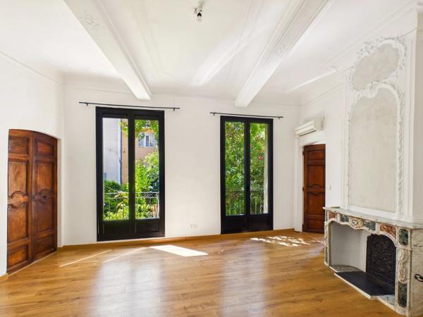 Aix-en-Provence – Centre historique Élégant appartement T3 de 85 m² au charme de l'ancien