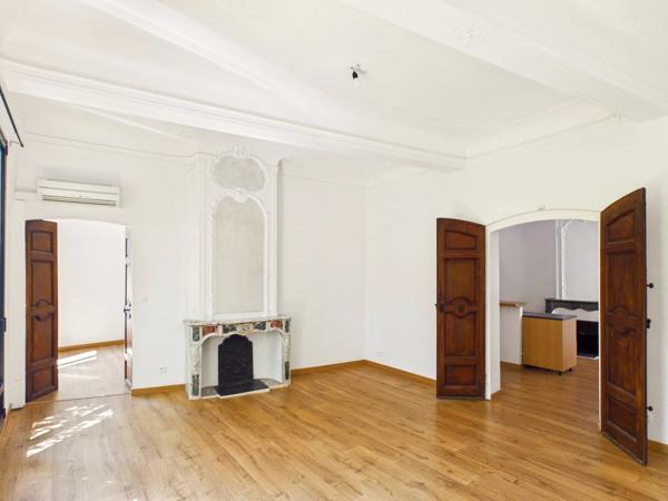 Aix-en-Provence – Centre historique Élégant appartement T3 de 85 m² au charme de l'ancien