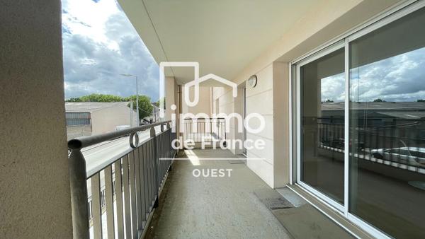 T2 MEUBLÉ place Ney