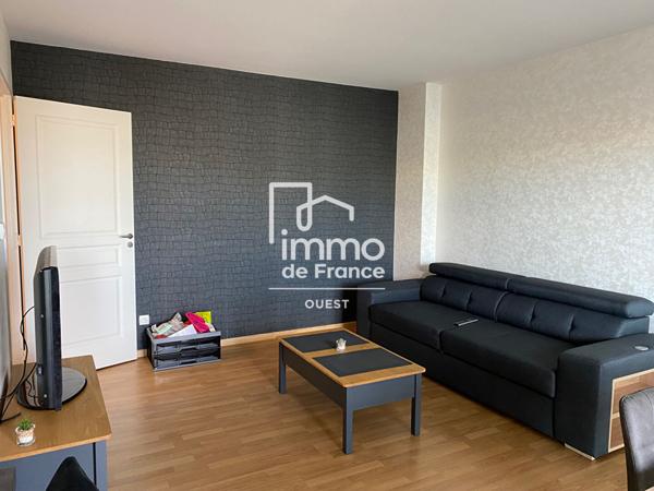 T2 MEUBLÉ place Ney