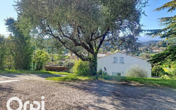 Maison à vendre    5 pièces •  La Colle-sur-Loup