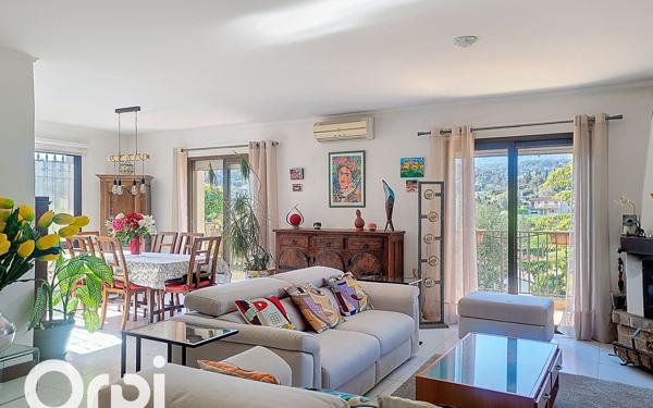 Maison à vendre    5 pièces •  La Colle-sur-Loup