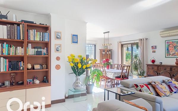 Maison à vendre    5 pièces •  La Colle-sur-Loup