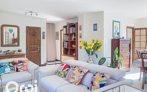 Maison à vendre    5 pièces •  La Colle-sur-Loup