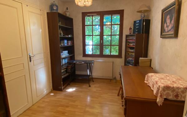 Maison à vendre    5 pièces •  Vielle-Saint-Girons