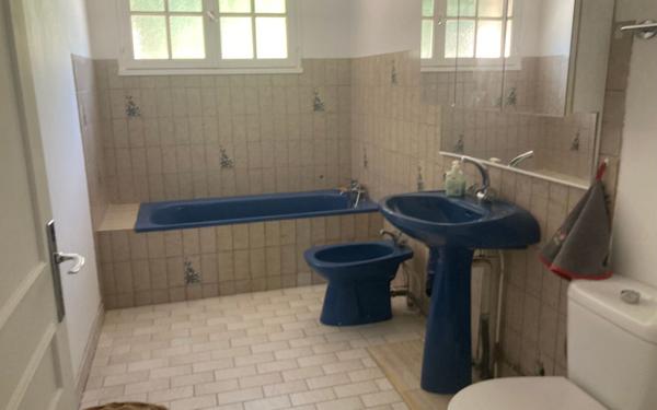 Maison à vendre    5 pièces •  Vielle-Saint-Girons