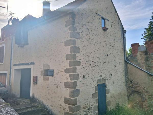 Maison de ville avec jardin et garage !