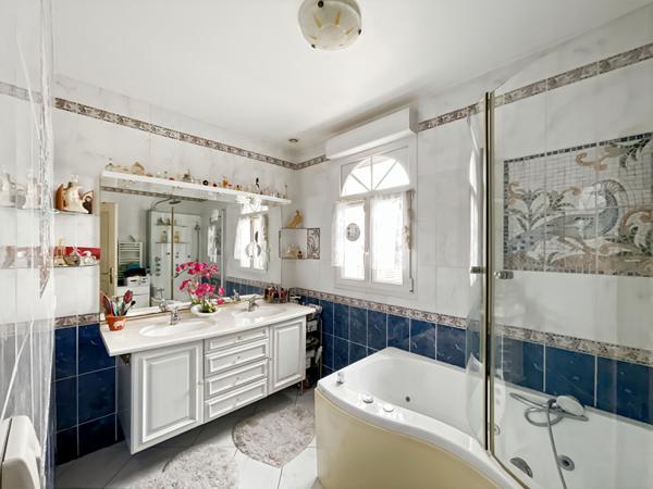 Maison Antony 9 pièce(s) 160 m2