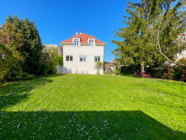 Maison Antony 9 pièce(s) 160 m2