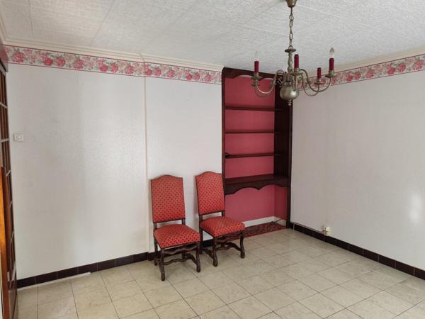 Maison à NOYON, 60400 - 5 pièces 91m²