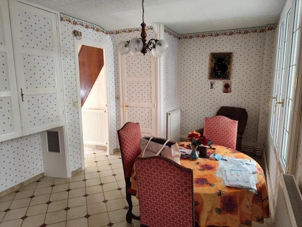 Maison à NOYON, 60400 - 5 pièces 91m²