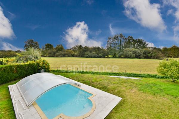 Maison à vendre 7 pièces CHANGE (72) avec piscine