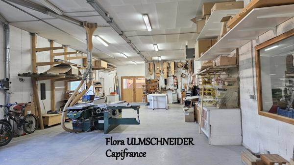 ATELIER, STOCKAGE, BUREAU à vendre MAGNIEU (01) avec logement de fonction + terrain proche de BELLEY à env. 1H30 de Lyon et de Genève