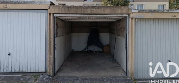 Parking à vendre 15 m² Domont