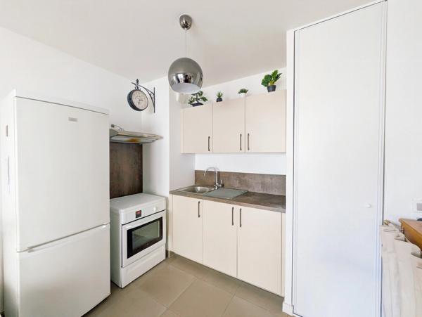 Exclusivité Montigny-Beauchamp : 2 pièces récent avec balcon, parking et gare à pied !