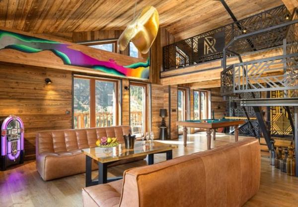 ENSEMBLE ALPIN ULTRA-PREMIUM de 3 400 m² à TIGNES (73) 5 Chalets haut de gamme , accès ski au pied, vue, piscine .