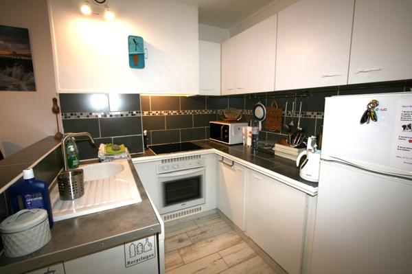 Appartement très bon état, plage et centre ville à pied