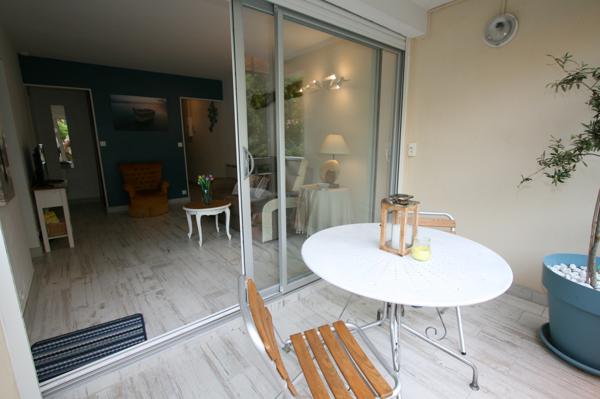 Appartement très bon état, plage et centre ville à pied