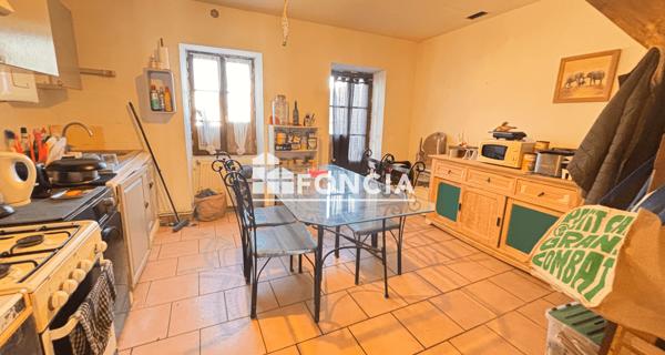 À vendre Immeuble 180 m² - Tonnay-boutonne 17380