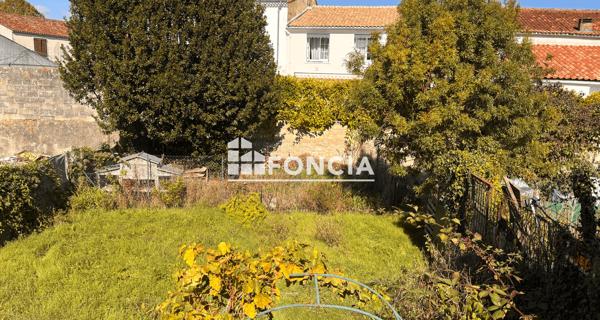 À vendre Immeuble 180 m² - Tonnay-boutonne 17380