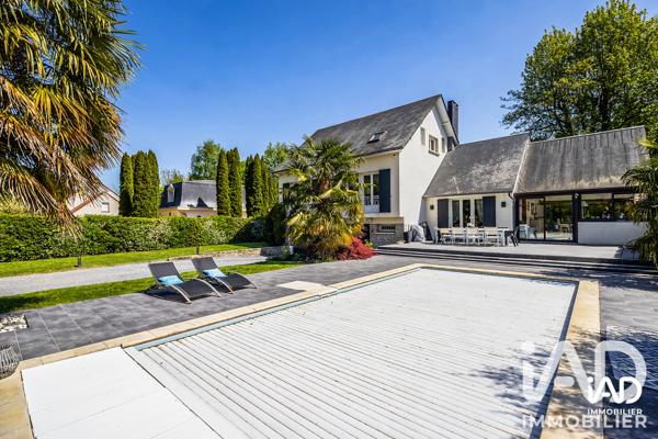 Maison à vendre 10 pièces 232 m² Bornel