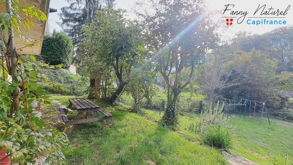 À vendre – Maison individuelle familiale T5, style savoyard, grand jardin et grand garage