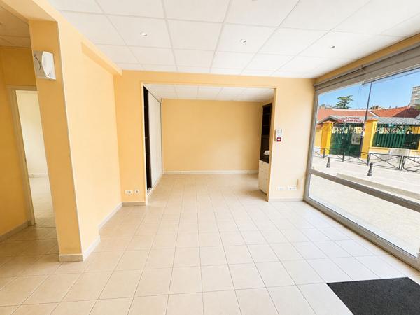 Bureaux ou locaux d'activité 150m² CENTRE VILLE