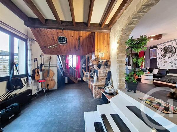 Maison à vendre  6 pièces - 172 m2 CREMIEU - 38