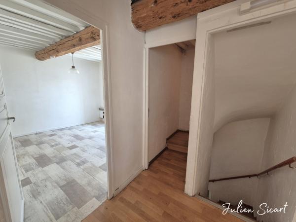 Maison de village avec garage