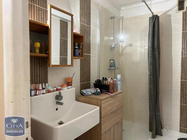 Appartement à louer 3 pièces 63.23m² Saint-Brieuc (22000)