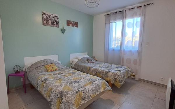 Maison à vendre    3 pièces •  Vallon-Pont-d'Arc