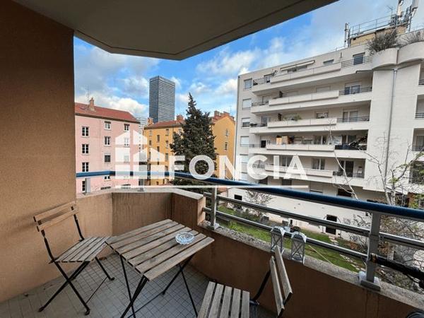 Location Appartement 2 pièces 47.81 m² - 21 RUE DE LA BANNIERE Lyon 69003