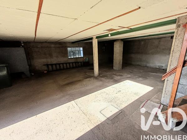 Maison à vendre 5 pièces 96 m² Saint-Martin-la-Plaine