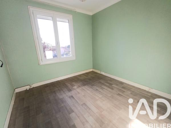 Maison à vendre 5 pièces 96 m² Saint-Martin-la-Plaine