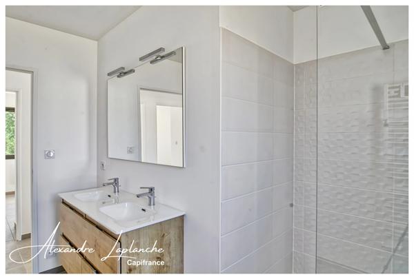 Dpt Tarn et Garonne (82), à vendre BRESSOLS villa neuve de plain-pied, jardin piscinable, avec garage, FRAIS DE NOTAIRE REDUITS.