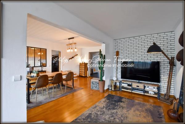 À vendre Exclusivité – Superbe appartement T3 de 83 m² à Lille Saint-Maurice Pellevoisin (59000, 59800)