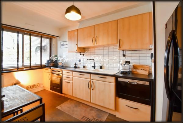 À vendre Exclusivité – Superbe appartement T3 de 83 m² à Lille Saint-Maurice Pellevoisin (59000, 59800)