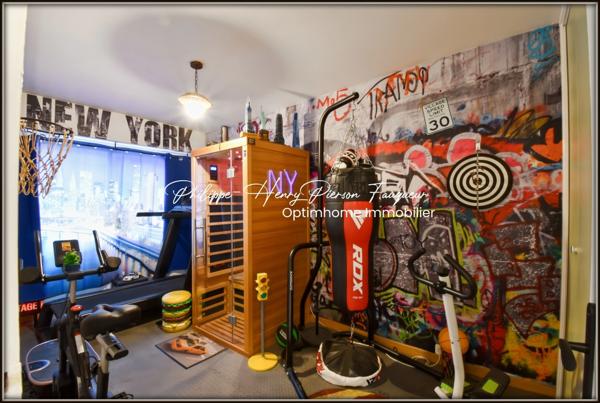 À vendre Exclusivité – Superbe appartement T3 de 83 m² à Lille Saint-Maurice Pellevoisin (59000, 59800)