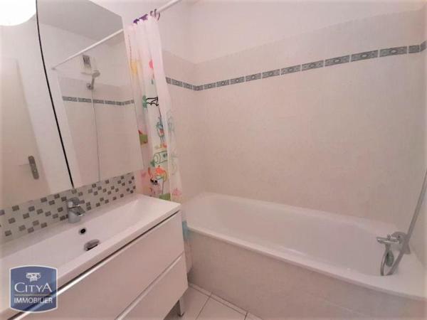 Appartement à louer 2 pièces 49.06m²