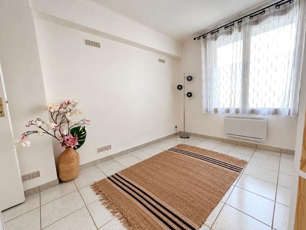 Appartement (Local professionnel) Sartrouville 2 pièce(s) 44.62 m2