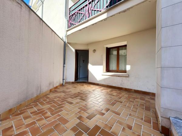 Appartement (Local professionnel) Sartrouville 2 pièce(s) 44.62 m2