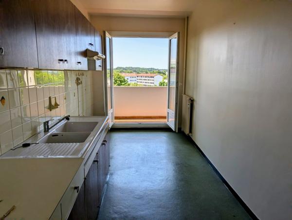 T2 spacieux (ancien T3) de 71,53 m² – Vue panoramique et luminosité exceptionnelle !