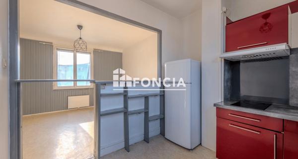 À vendre Studio 32.79 m² - Brest 29200