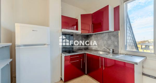 À vendre Studio 32.79 m² - Brest 29200